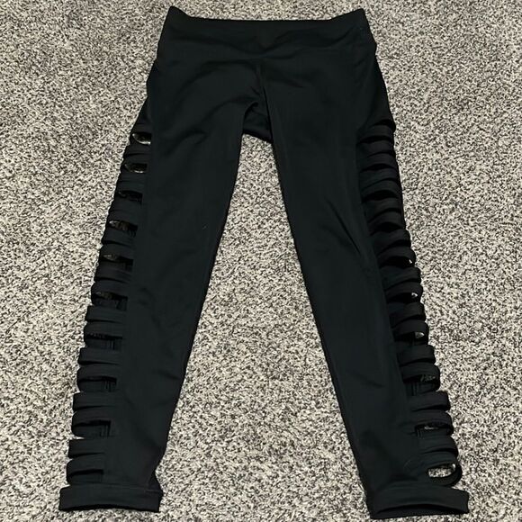 Urban Outfitters Without Walls Lattice Criss Cross - Black Cutout Leggings - XS - Picture 2 of 4
